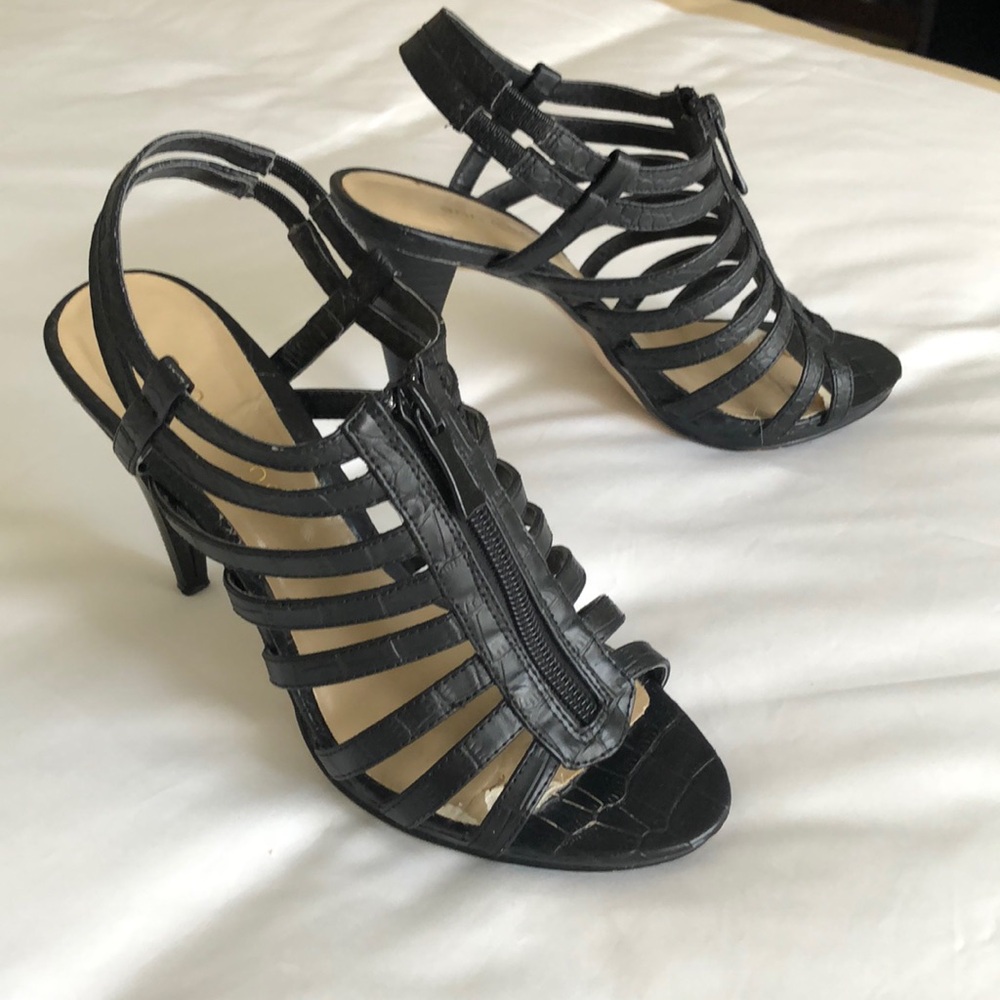 Ann Marino black heeled sandals